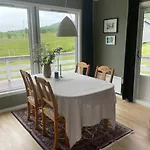 بيت للعطل Koselig Hus Naer Sjo Og Fjell Nord-Lenangen