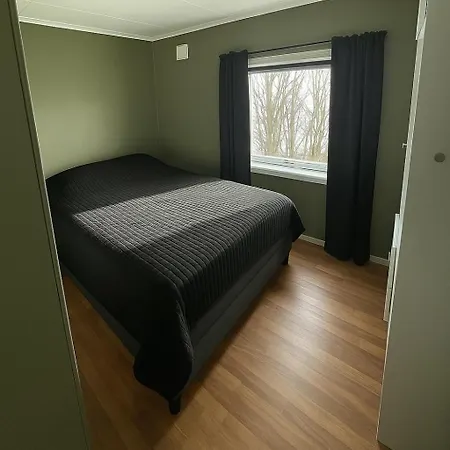 Koselig Hus Naer Sjo Og Fjell *