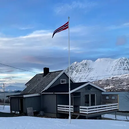 Holiday home Koselig Hus Naer Sjo Og Fjell *