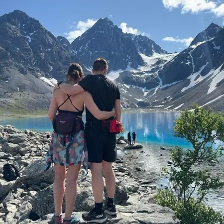 Koselig Hus Naer Sjo Og Fjell Vakantiehuis Nord-Lenangen